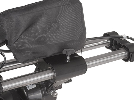 Piła ukośnica z posuwem 1700W 210mm (1)
