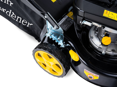 Kosiarka spalinowa z napędem 40 cm 6km 139cm3 kosz 40l