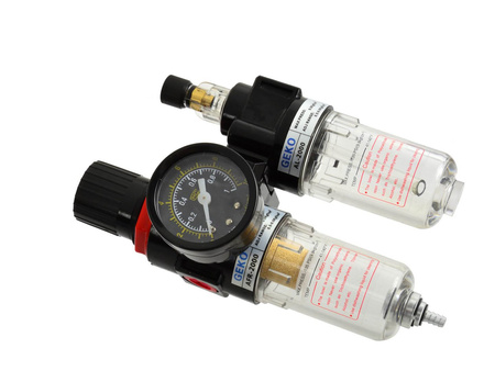 Reduktor z filtrem powietrza + odwadniacz 1/4"