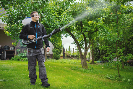 Opryskiwacz spalinowy 20L