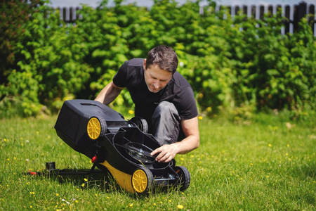 Kosiarka John Gardener HD EXTREME - ekstremalna moc 2200W