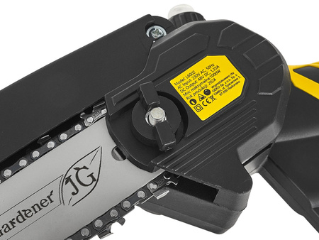 Piła łańcuchowa akumulatorowa 6" w walizce 2x2.0Ah 21V – zestaw XXL (10)